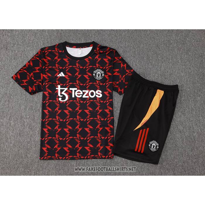 Tracksuit
 Manchester United Short Sleeve
 2024-2025 Red
 - Shorts
